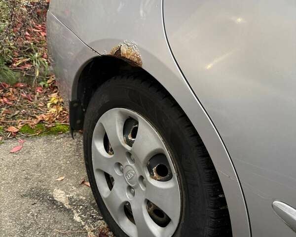 Серый Киа Черато, объемом двигателя 1.6 л и пробегом 178 тыс. км за 2900 $, фото 37 на Automoto.ua