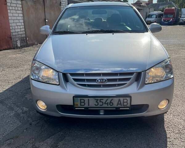 Сірий Кіа Черато, об'ємом двигуна 0.15 л та пробігом 110 тис. км за 4999 $, фото 3 на Automoto.ua