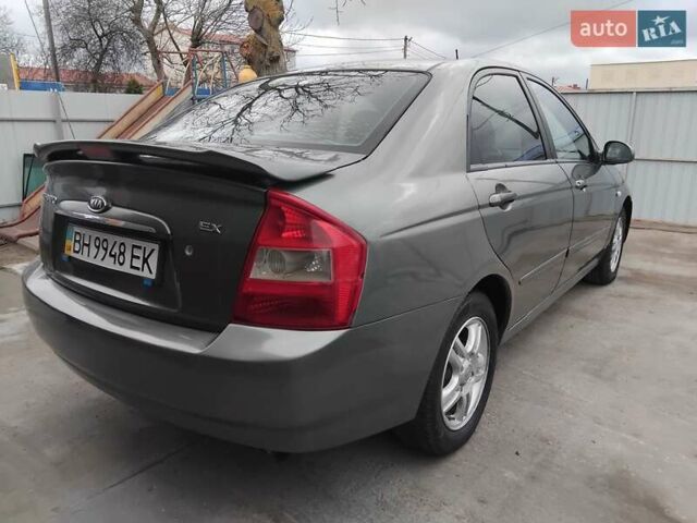 Серый Киа Черато, объемом двигателя 1.6 л и пробегом 380 тыс. км за 4100 $, фото 9 на Automoto.ua