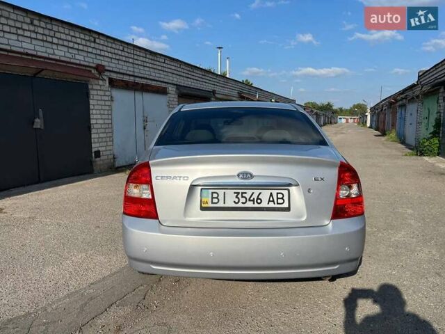 Сірий Кіа Черато, об'ємом двигуна 0.15 л та пробігом 110 тис. км за 4999 $, фото 10 на Automoto.ua