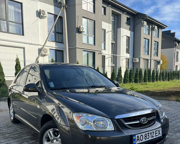 Серый Киа Черато, объемом двигателя 1.98 л и пробегом 275 тыс. км за 4300 $, фото 6 на Automoto.ua