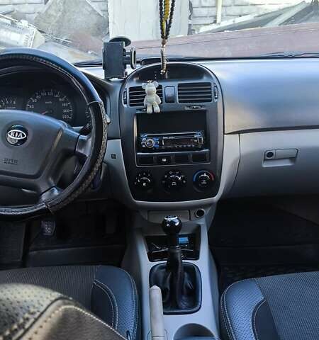 Кіа Черато 2006 у Дніпро (Дніпропетровську) на Automoto.ua Сірий Кіа Черато, об'ємом двигуна 1.6 л та пробігом 243 тис. км за 3700 $, фото 13 на Automoto.ua