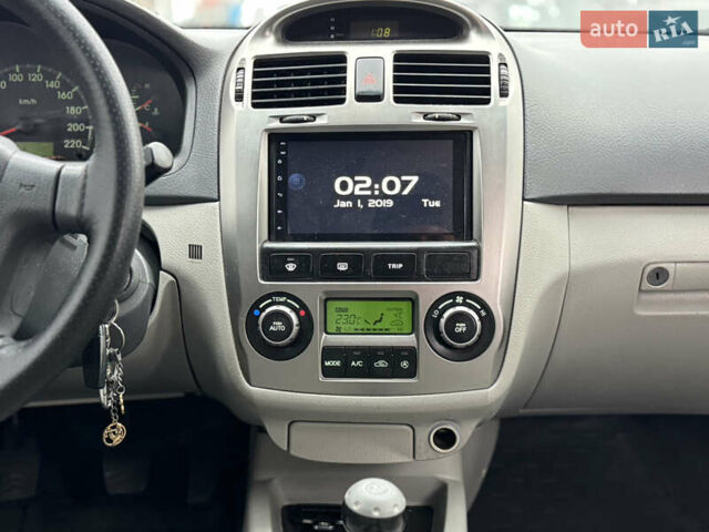 Сірий Кіа Черато, об'ємом двигуна 1.6 л та пробігом 290 тис. км за 3800 $, фото 14 на Automoto.ua