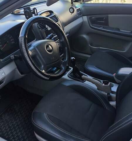 Кіа Черато 2006 у Дніпро (Дніпропетровську) на Automoto.ua Сірий Кіа Черато, об'ємом двигуна 1.6 л та пробігом 243 тис. км за 3700 $, фото 11 на Automoto.ua