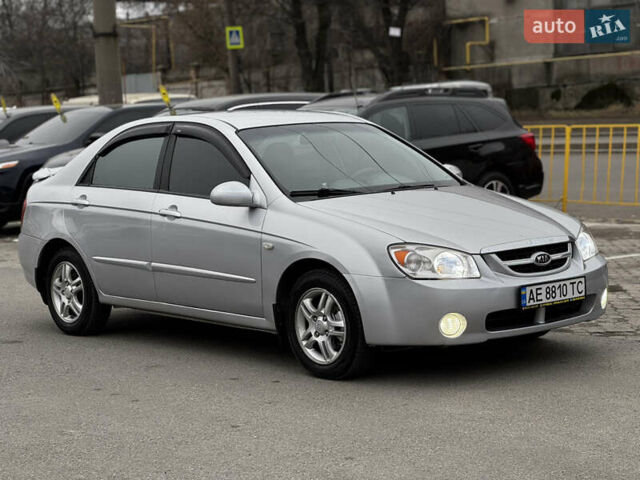 Серый Киа Черато, объемом двигателя 2 л и пробегом 240 тыс. км за 4300 $, фото 1 на Automoto.ua