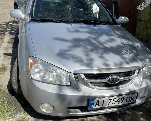 Сірий Кіа Черато, об'ємом двигуна 1.6 л та пробігом 180 тис. км за 4300 $, фото 1 на Automoto.ua