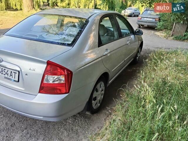 Серый Киа Черато, объемом двигателя 1.6 л и пробегом 89 тыс. км за 2800 $, фото 5 на Automoto.ua