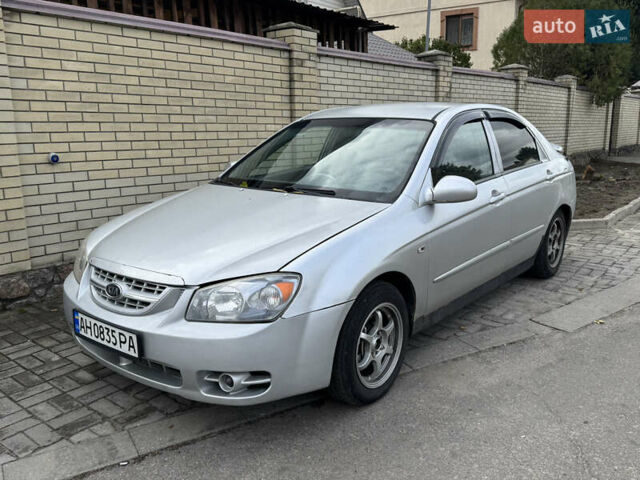 Сірий Кіа Черато, об'ємом двигуна 1.6 л та пробігом 220 тис. км за 2600 $, фото 3 на Automoto.ua