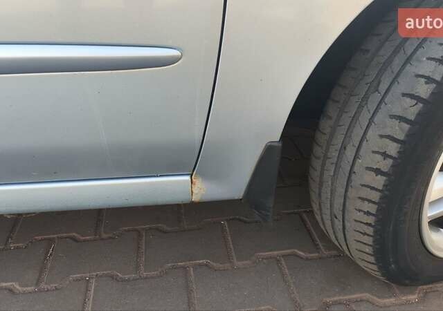 Серый Киа Черато, объемом двигателя 1.98 л и пробегом 255 тыс. км за 4300 $, фото 31 на Automoto.ua