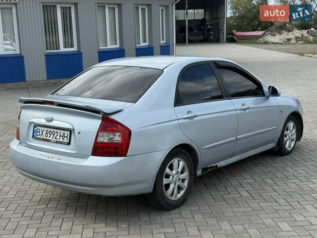Сірий Кіа Черато, об'ємом двигуна 2 л та пробігом 184 тис. км за 2999 $, фото 2 на Automoto.ua