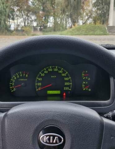 Сірий Кіа Черато, об'ємом двигуна 1.6 л та пробігом 259 тис. км за 4000 $, фото 8 на Automoto.ua