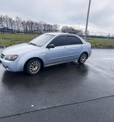 Кіа Черато 2006 у Дніпро (Дніпропетровську) на Automoto.ua Сірий Кіа Черато, об'ємом двигуна 1.6 л та пробігом 243 тис. км за 3700 $, фото 2 на Automoto.ua