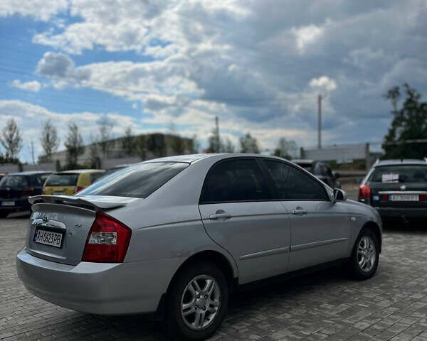 Серый Киа Черато, объемом двигателя 1.6 л и пробегом 160 тыс. км за 3400 $, фото 4 на Automoto.ua