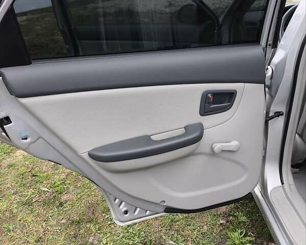 Сірий Кіа Черато, об'ємом двигуна 1.6 л та пробігом 45 тис. км за 6999 $, фото 16 на Automoto.ua