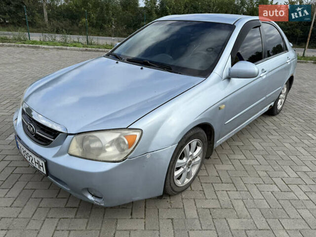Сірий Кіа Черато, об'ємом двигуна 2 л та пробігом 184 тис. км за 2999 $, фото 7 на Automoto.ua