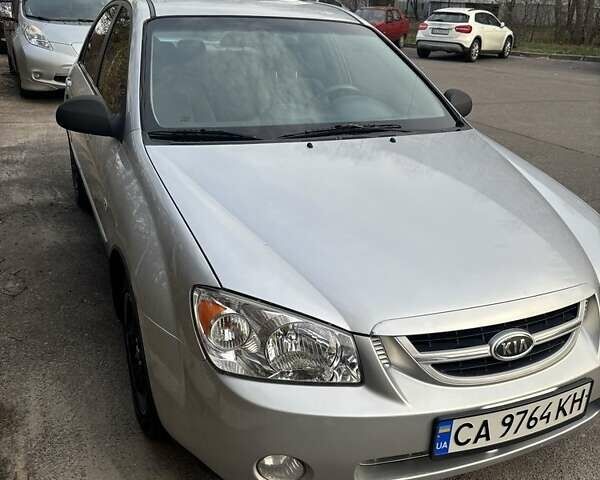 Серый Киа Черато, объемом двигателя 1.6 л и пробегом 320 тыс. км за 4300 $, фото 13 на Automoto.ua