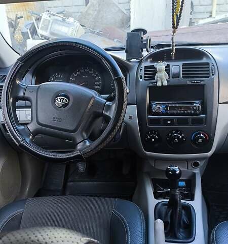 Кіа Черато 2006 у Дніпро (Дніпропетровську) на Automoto.ua Сірий Кіа Черато, об'ємом двигуна 1.6 л та пробігом 243 тис. км за 3700 $, фото 14 на Automoto.ua