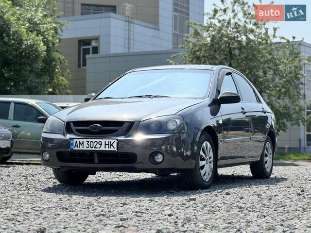 Серый Киа Черато, объемом двигателя 1.59 л и пробегом 244 тыс. км за 3400 $, фото 4 на Automoto.ua