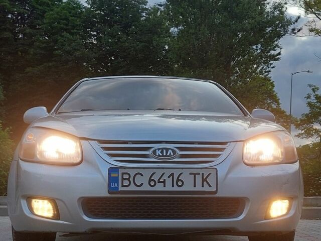 Сірий Кіа Черато, об'ємом двигуна 1.6 л та пробігом 385 тис. км за 3700 $, фото 6 на Automoto.ua