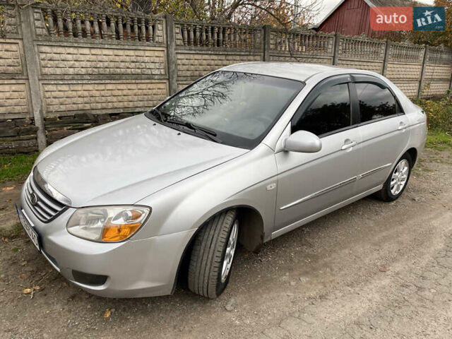 Серый Киа Черато, объемом двигателя 1.6 л и пробегом 294 тыс. км за 4250 $, фото 15 на Automoto.ua