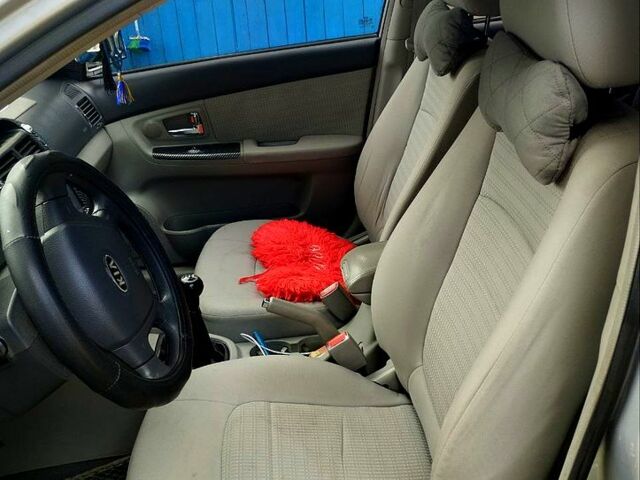 Сірий Кіа Черато, об'ємом двигуна 2 л та пробігом 270 тис. км за 3600 $, фото 1 на Automoto.ua