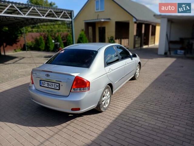 Сірий Кіа Черато, об'ємом двигуна 2 л та пробігом 190 тис. км за 5300 $, фото 3 на Automoto.ua