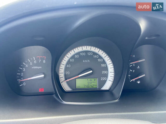 Серый Киа Черато, объемом двигателя 1.6 л и пробегом 82 тыс. км за 6300 $, фото 7 на Automoto.ua