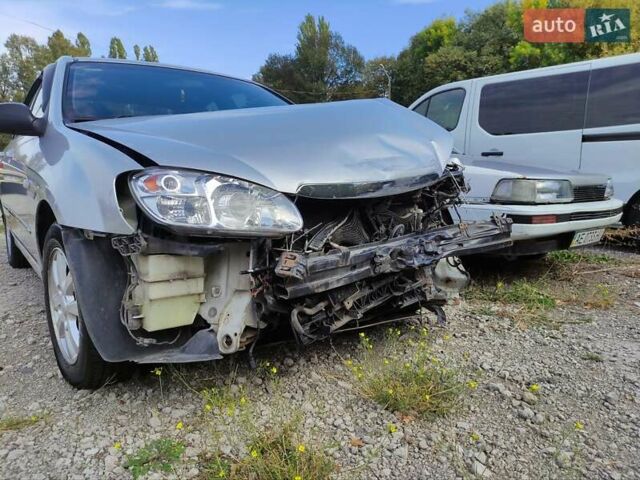 Сірий Кіа Черато, об'ємом двигуна 1.59 л та пробігом 203 тис. км за 1800 $, фото 1 на Automoto.ua