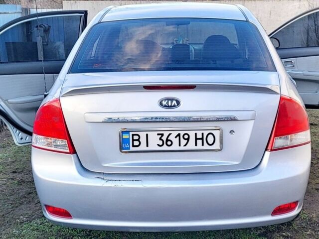 Серый Киа Черато, объемом двигателя 1.6 л и пробегом 326 тыс. км за 2700 $, фото 7 на Automoto.ua