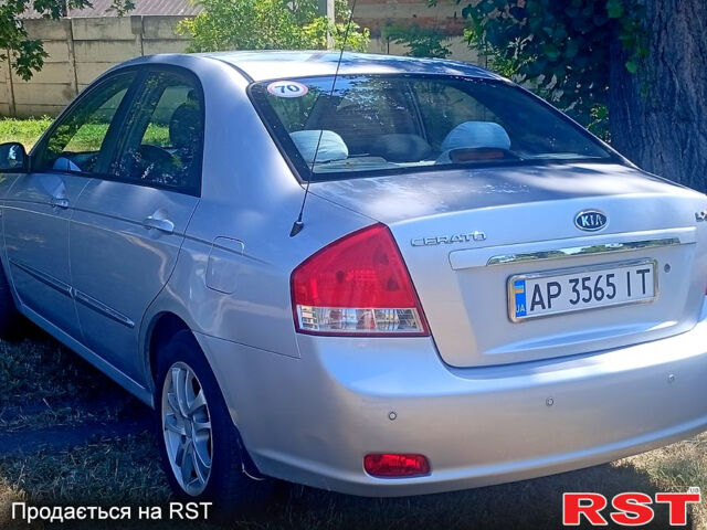 Серый Киа Черато, объемом двигателя 1.6 л и пробегом 228 тыс. км за 4300 $, фото 2 на Automoto.ua