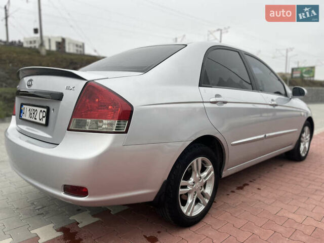 Сірий Кіа Черато, об'ємом двигуна 1.6 л та пробігом 235 тис. км за 3999 $, фото 1 на Automoto.ua