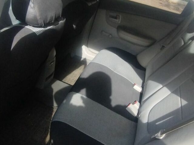 Серый Киа Черато, объемом двигателя 1.6 л и пробегом 296 тыс. км за 3900 $, фото 8 на Automoto.ua