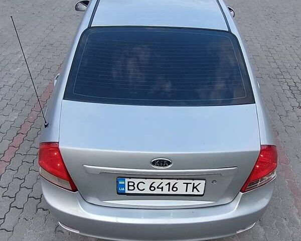 Сірий Кіа Черато, об'ємом двигуна 1.6 л та пробігом 385 тис. км за 3700 $, фото 6 на Automoto.ua