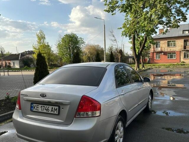 Сірий Кіа Черато, об'ємом двигуна 1.6 л та пробігом 310 тис. км за 3700 $, фото 4 на Automoto.ua