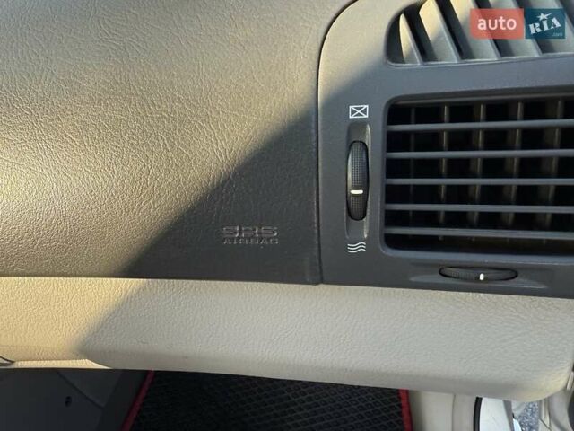 Сірий Кіа Черато, об'ємом двигуна 2 л та пробігом 202 тис. км за 4600 $, фото 33 на Automoto.ua