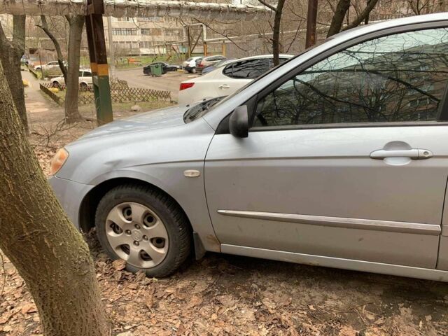 Сірий Кіа Черато, об'ємом двигуна 0.16 л та пробігом 215 тис. км за 3550 $, фото 12 на Automoto.ua