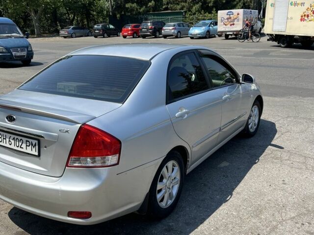 Киа Черато 2007 в Подольск (Котовск) на Automoto.ua Серый Киа Черато, объемом двигателя 1.6 л и пробегом 300 тыс. км за 2500 $, фото 4 на Automoto.ua