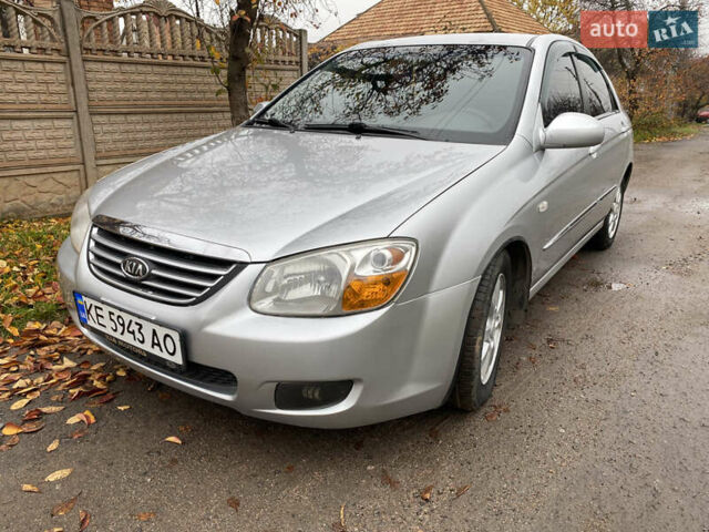 Серый Киа Черато, объемом двигателя 1.6 л и пробегом 294 тыс. км за 4250 $, фото 2 на Automoto.ua