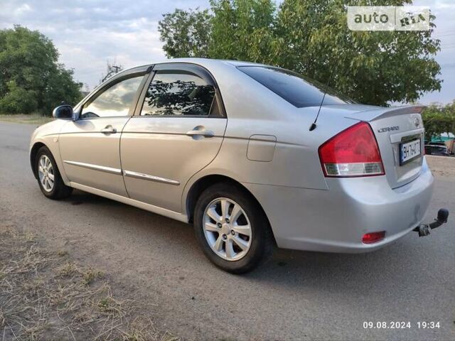 Серый Киа Черато, объемом двигателя 1.59 л и пробегом 228 тыс. км за 4500 $, фото 10 на Automoto.ua