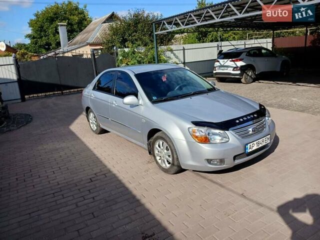 Сірий Кіа Черато, об'ємом двигуна 2 л та пробігом 190 тис. км за 5300 $, фото 4 на Automoto.ua