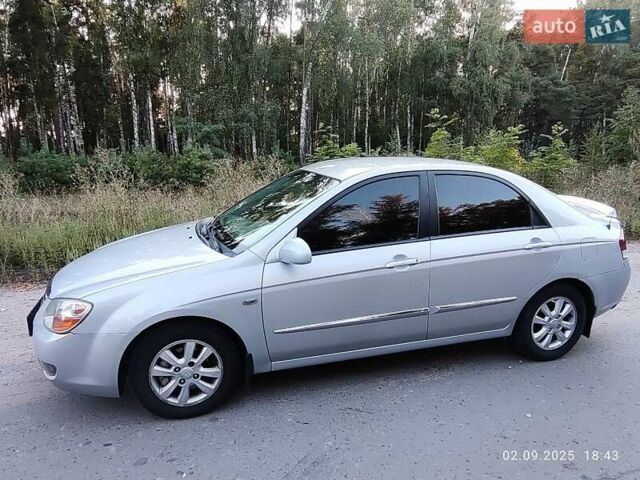 Серый Киа Черато, объемом двигателя 2 л и пробегом 164 тыс. км за 4900 $, фото 9 на Automoto.ua