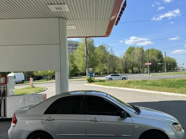 Серый Киа Черато, объемом двигателя 1.6 л и пробегом 207 тыс. км за 4499 $, фото 3 на Automoto.ua