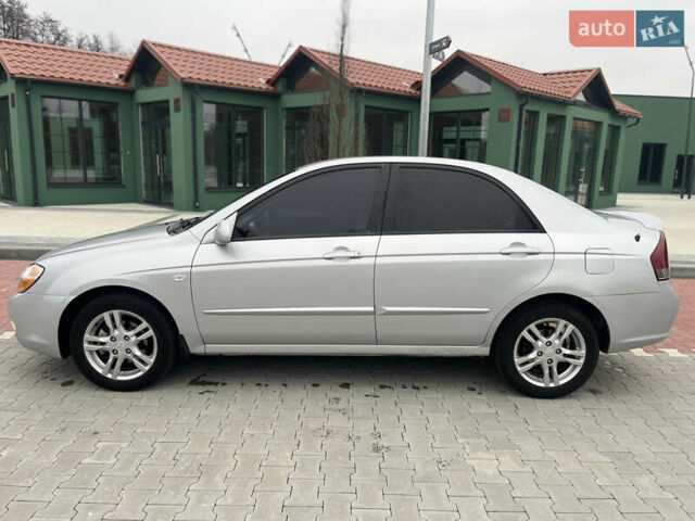 Сірий Кіа Черато, об'ємом двигуна 1.6 л та пробігом 235 тис. км за 3999 $, фото 7 на Automoto.ua