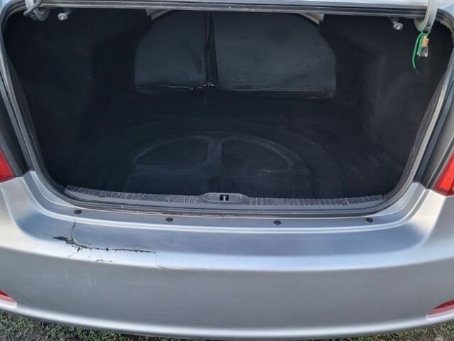 Серый Киа Черато, объемом двигателя 1.6 л и пробегом 326 тыс. км за 2700 $, фото 2 на Automoto.ua