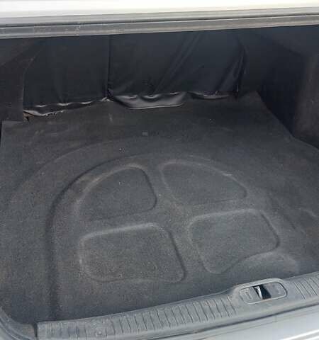 Серый Киа Черато, объемом двигателя 1.6 л и пробегом 206 тыс. км за 4700 $, фото 11 на Automoto.ua