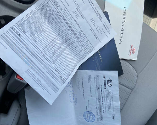 Серый Киа Черато, объемом двигателя 1.6 л и пробегом 82 тыс. км за 6300 $, фото 4 на Automoto.ua