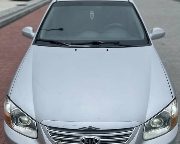 Сірий Кіа Черато, об'ємом двигуна 1.6 л та пробігом 235 тис. км за 3999 $, фото 4 на Automoto.ua