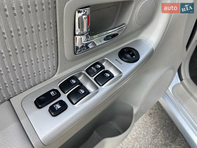 Серый Киа Черато, объемом двигателя 1.6 л и пробегом 82 тыс. км за 6300 $, фото 20 на Automoto.ua