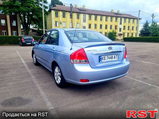 Серый Киа Черато, объемом двигателя 1.6 л и пробегом 265 тыс. км за 4999 $, фото 3 на Automoto.ua