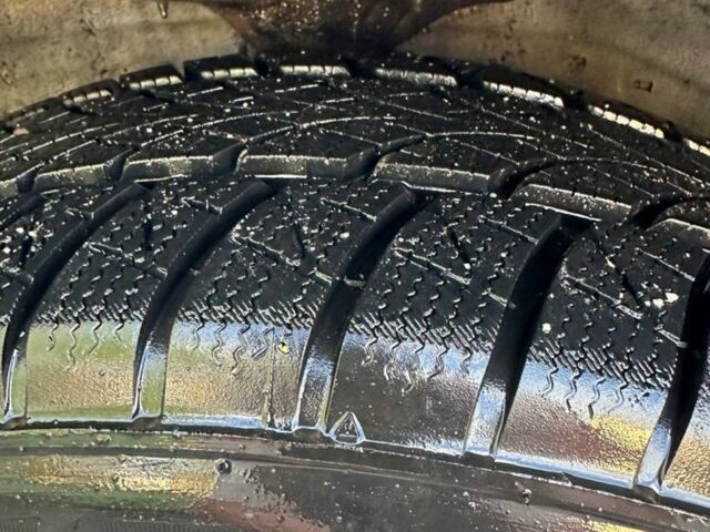 Сірий Кіа Черато, об'ємом двигуна 1.6 л та пробігом 310 тис. км за 3700 $, фото 6 на Automoto.ua